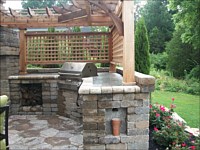 Outdoor Kitchens & Fireplaces