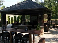 Outdoor Kitchens & Fireplaces